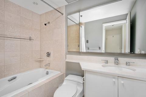 100 E Huron St #3102, Chicago, IL 60611 photo 10