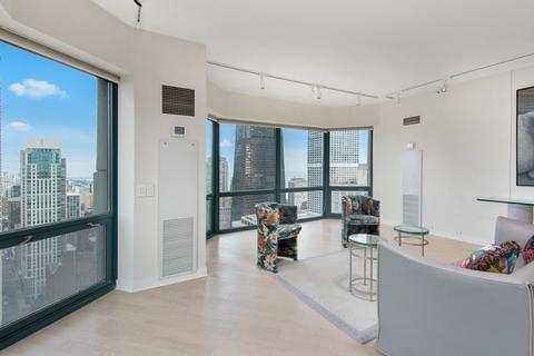 100 E Huron St #3102, Chicago, IL 60611 photo 4