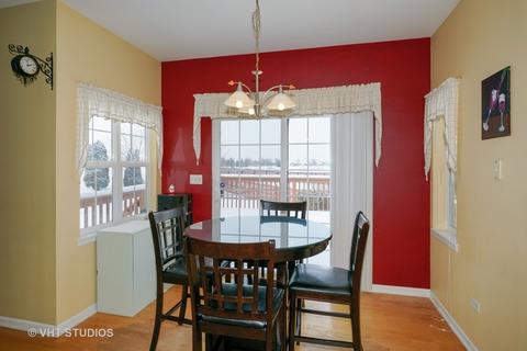 2958 Red Barn Ct, Aurora, IL 60503 photo 4