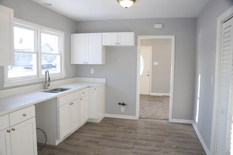 606 Flagg St, Aurora, IL 60505 photo 7