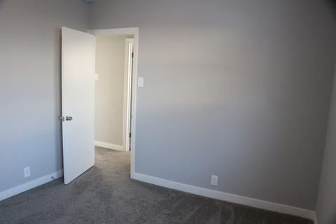 606 Flagg St, Aurora, IL 60505 photo 16