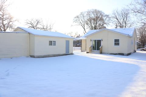 606 Flagg St, Aurora, IL 60505 photo 20