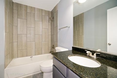 2437 Smithfield Ct, Aurora, IL 60503 photo 12
