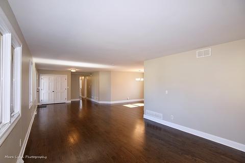 324 Spring St, Geneva, IL 60134 photo 8