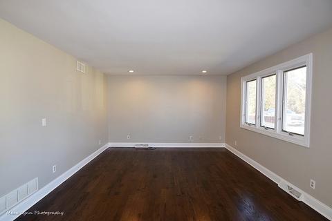 324 Spring St, Geneva, IL 60134 photo 7