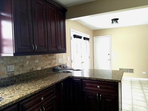 2014 University Dr, Naperville, IL 60565 photo 8