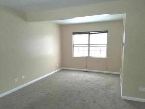 2014 University Dr, Naperville, IL 60565 photo 4