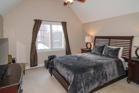 9523 Shields Ave, Brookfield, IL 60513 photo 8
