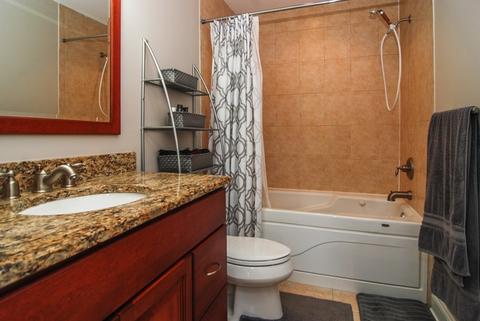9523 Shields Ave, Brookfield, IL 60513 photo 9