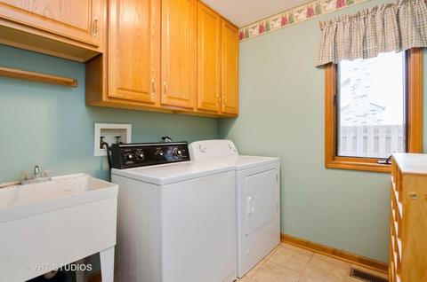 885 Pearson Rd, Cary, IL 60013 photo 19