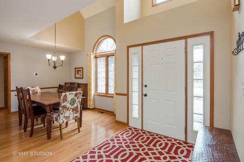 885 Pearson Rd, Cary, IL 60013 photo 2