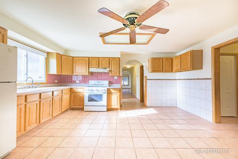 8521 S 77th Ct, Bridgeview, IL 60455 photo 9