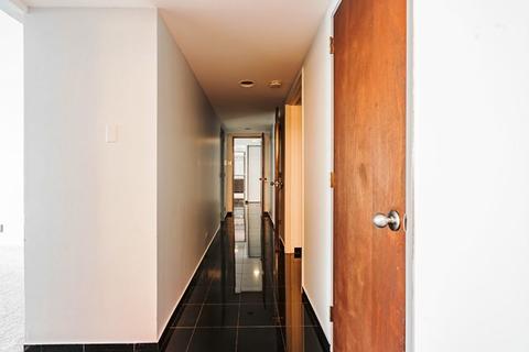 175 E Delaware Pl #8408, Chicago, IL 60611 photo 27