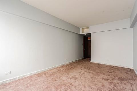 175 E Delaware Pl #8408, Chicago, IL 60611 photo 25