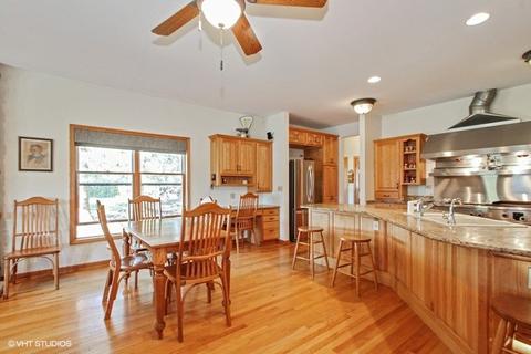 7517 Ryan Rd, Harvard, IL 60033 photo 9