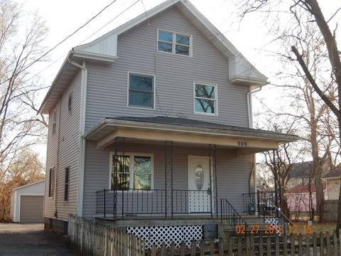 719 E Benton St, Aurora, IL 60505 photo 1