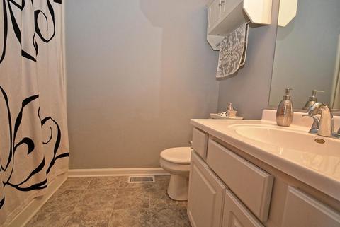 836 Symphony Dr, Aurora, IL 60504 photo 24