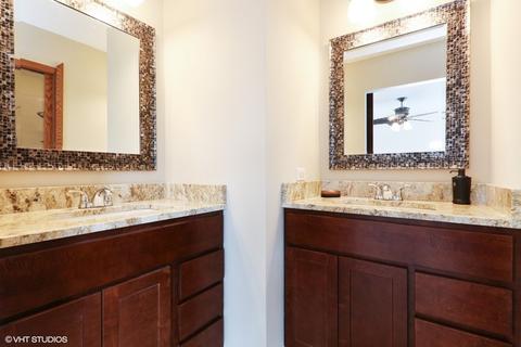 1995 Fairway Ct, Hoffman Estates, IL 60169 photo 14