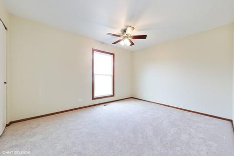 1995 Fairway Ct, Hoffman Estates, IL 60169 photo 18