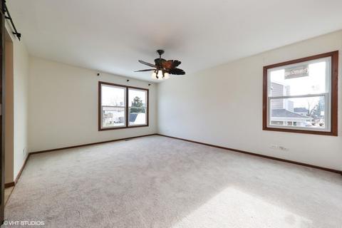 1995 Fairway Ct, Hoffman Estates, IL 60169 photo 13
