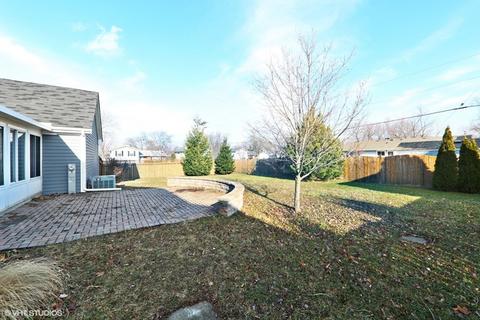 1995 Fairway Ct, Hoffman Estates, IL 60169 photo 26