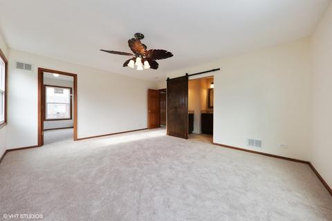 1995 Fairway Ct, Hoffman Estates, IL 60169 photo 12