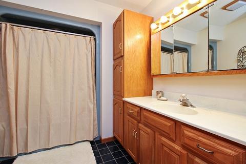 518 E Park View Dr, Gilman, IL 60938 photo 10