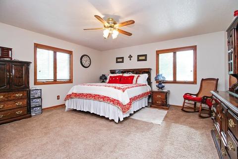 518 E Park View Dr, Gilman, IL 60938 photo 7