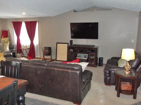 3827 E Mockingbird Ln, Byron, IL 61010 photo 5