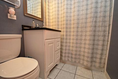 6932 Olympic Dr, Bridgeview, IL 60455 photo 16