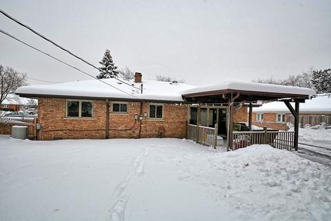 6932 Olympic Dr, Bridgeview, IL 60455 photo 20