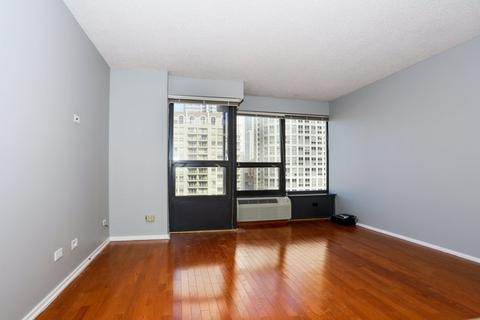 30 E Huron St #1808, Chicago, IL 60611 photo 3