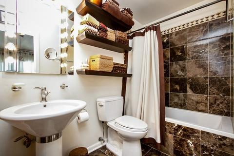 516 E 32nd St #C, Chicago, IL 60616 photo 9