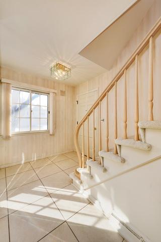 152 Plumtree Rd, Deerfield, IL 60015 photo 4