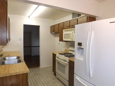 651 Darien Ct, Hoffman Estates, IL 60169 photo 15
