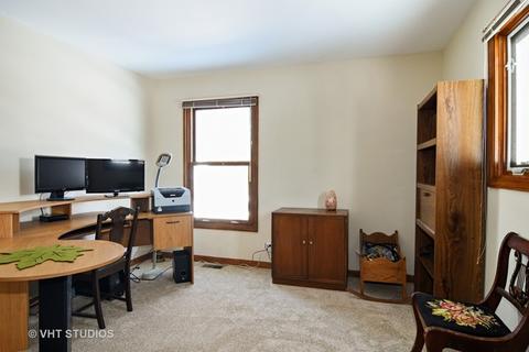 4330 Haman Ct, Hoffman Estates, IL 60192 photo 11