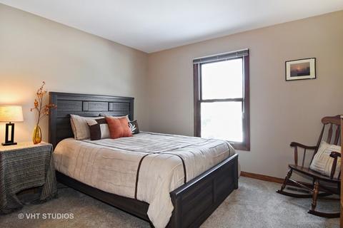 4330 Haman Ct, Hoffman Estates, IL 60192 photo 13