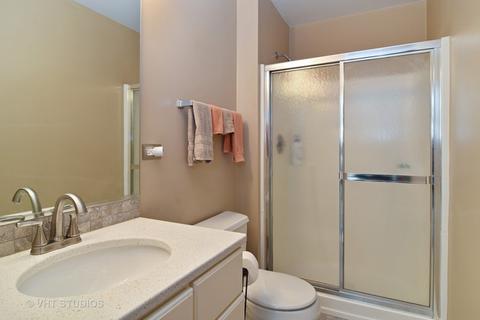4330 Haman Ct, Hoffman Estates, IL 60192 photo 9