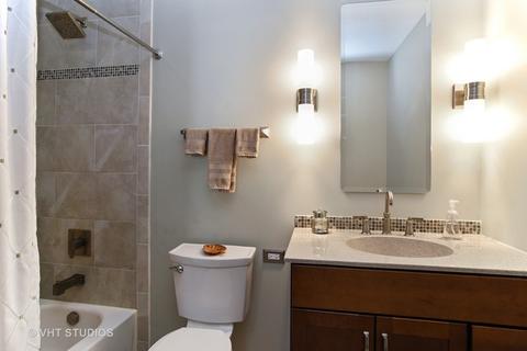4330 Haman Ct, Hoffman Estates, IL 60192 photo 14