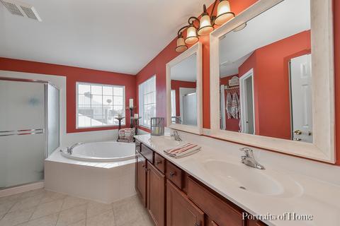 204 Atwell St, Elgin, IL 60124 photo 16