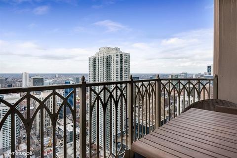 21 E Huron St #3802, Chicago, IL 60611 photo 10