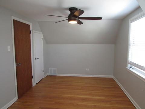 309 E Golf Rd, Des Plaines, IL 60016 photo 17