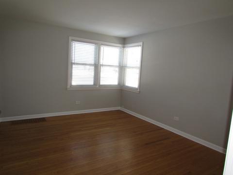 309 E Golf Rd, Des Plaines, IL 60016 photo 3