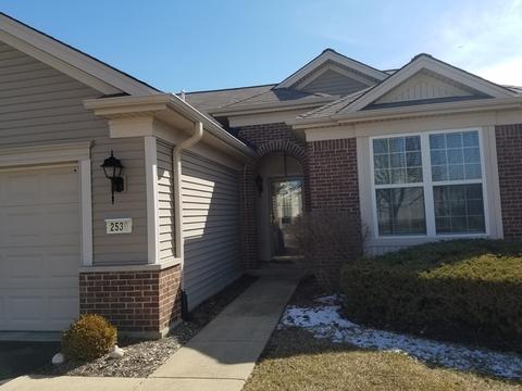 2539 Edgewater Dr, Elgin, IL 60124 photo 2