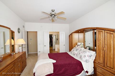 2539 Edgewater Dr, Elgin, IL 60124 photo 23