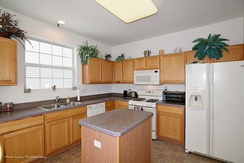 2539 Edgewater Dr, Elgin, IL 60124 photo 20