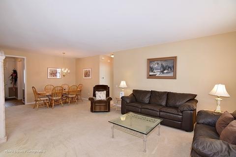 2539 Edgewater Dr, Elgin, IL 60124 photo 21