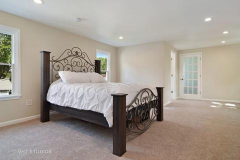 1420 E Algonquin Rd, Des Plaines, IL 60016 photo 7