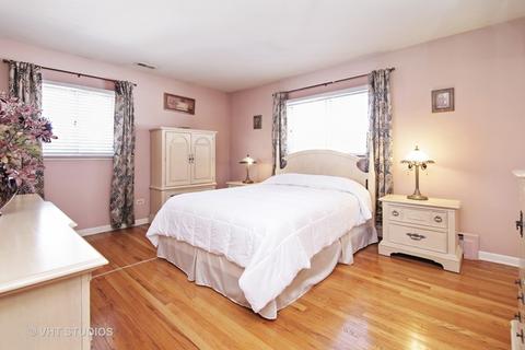 798 S Westgate Rd, Des Plaines, IL 60016 photo 6