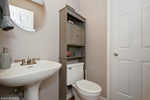 419 Ann St, Cary, IL 60013 photo 9